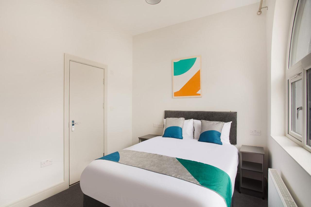Civic Hotel Hounslow Buitenkant foto